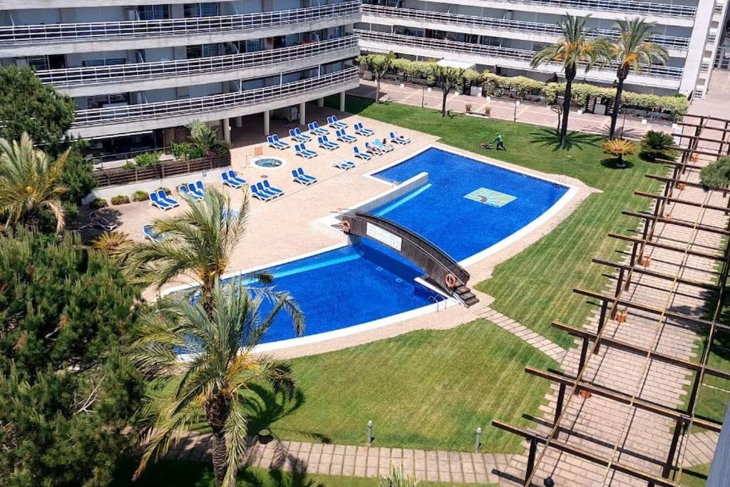 Bravaholidays-298-Central Park Blanes Exterior photo